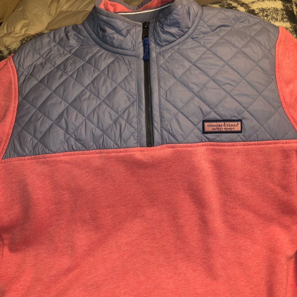 Ladies Vineyard Vines Quilted Pullover